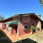 Villagio à venda com 5 quartos, sendo 3 suítes, em Vila Petrópolis, Atibaia, SP