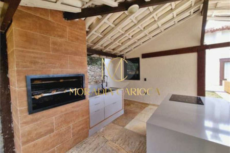 Casa à venda com 4 suítes em Ferradura, Armação dos Búzios, RJ