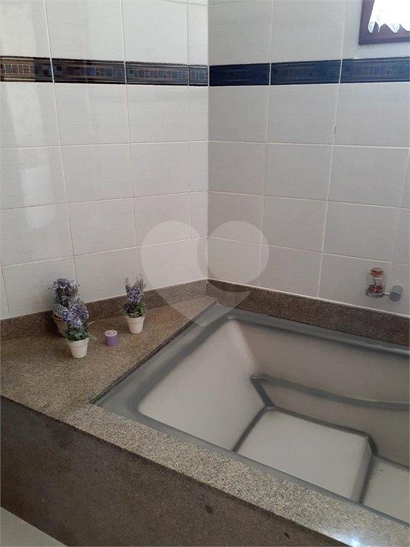 Sobrado à venda com 3 quartos, sendo 1 suíte,  em Vila Guilherme, São Paulo, SP