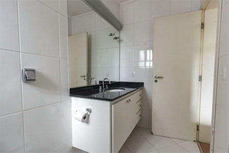 Apartamento à venda com 4 quartos, sendo 2 suítes,  em Jardim Parque Morumbi, São Paulo, SP