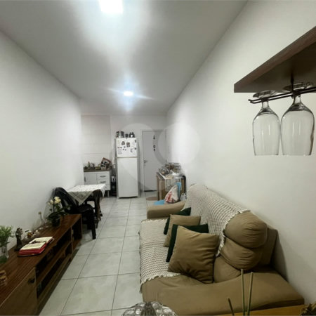 Apartamento à venda com 2 quartos em Vila Asem, Itapetininga, SP