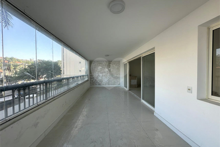 Apartamento à venda com 5 suítes em Santana, São Paulo, SP