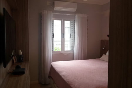 Sobrado à venda com 3 quartos, sendo 2 suítes, em Vila Dom Pedro I, São Paulo, SP