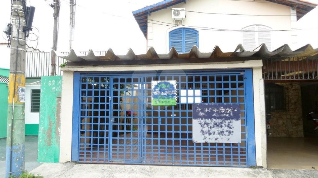 Sobrado à venda com 3 quartos, sendo 1 suíte,  em Cidade Monções, São Paulo, SP
