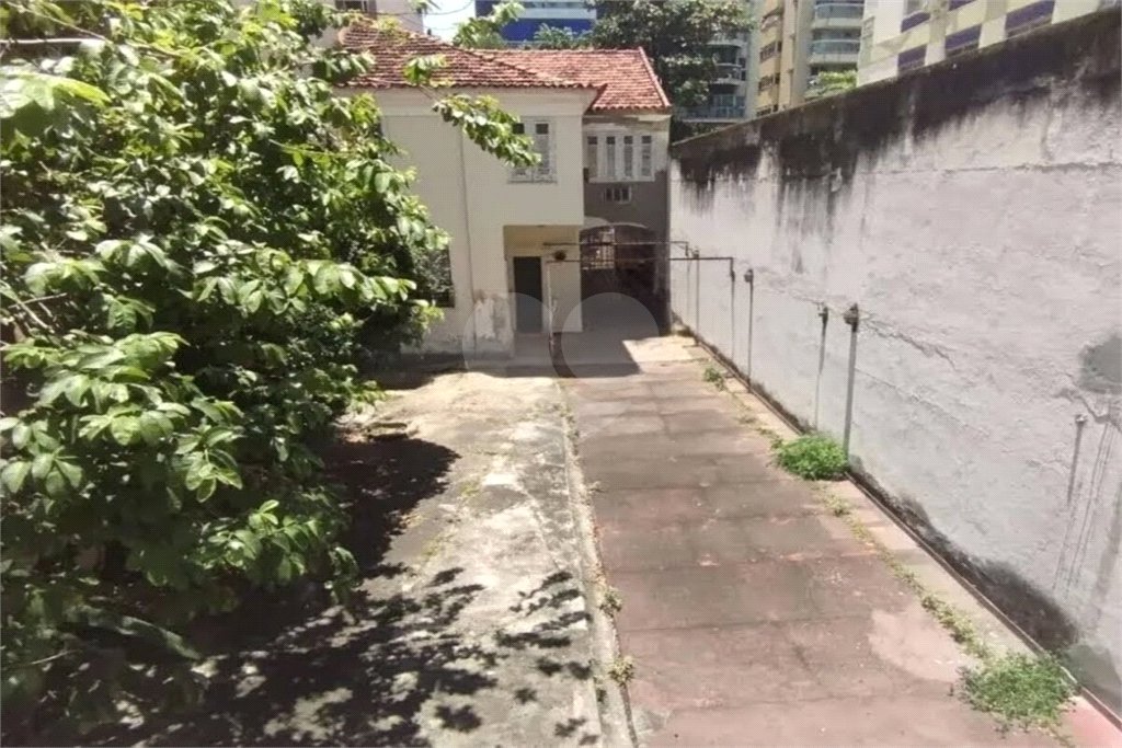 Casa à venda com 3 quartos, sendo 1 suíte, em Tijuca, Rio de Janeiro, RJ
