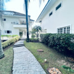 Casa à venda com 8 quartos, sendo 7 suítes, em Barra da Tijuca, Rio de Janeiro, RJ