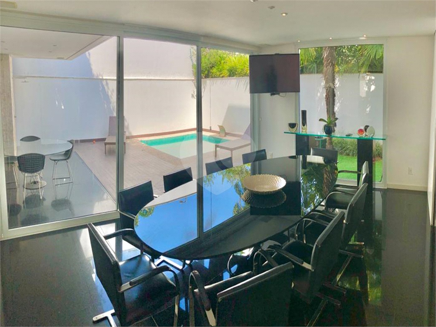 Casa à venda com 3 suítes em Anhangabaú, Jundiaí, SP