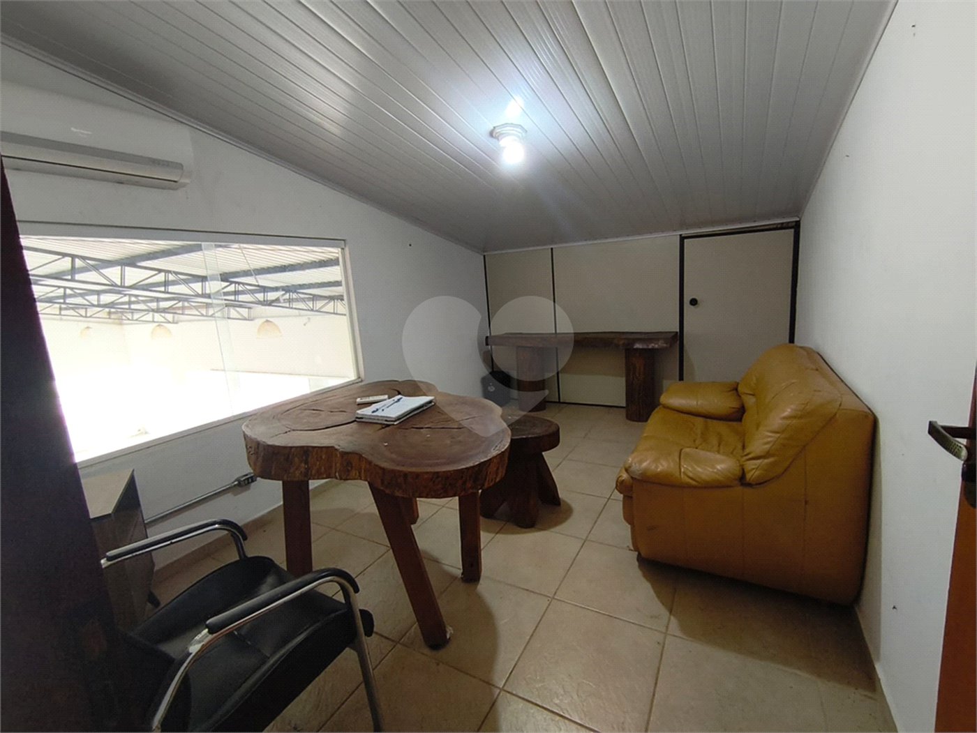 Salão Comercial à venda ou para alugar em Retiro Santana, Itapetininga, SP