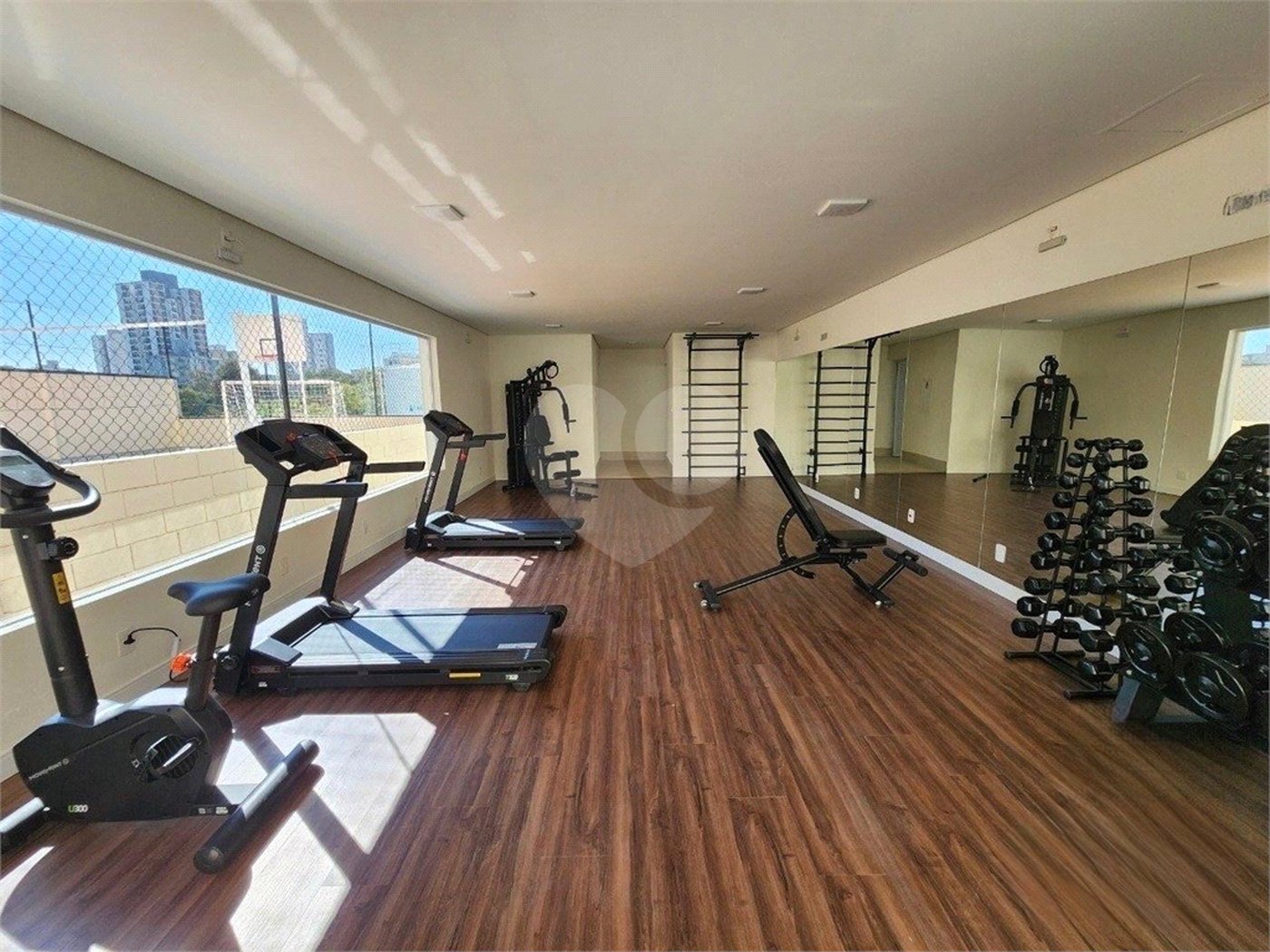 Apartamento à venda com 3 quartos, sendo 1 suíte,  em Parque Campolim, Sorocaba, SP