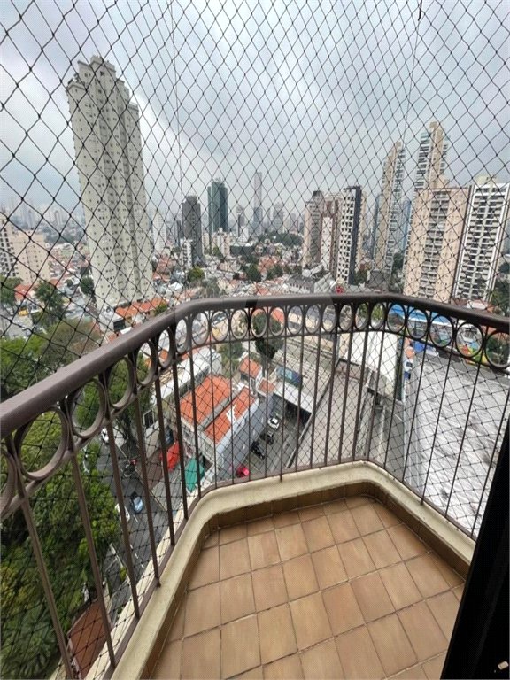 Apartamento para alugar com 4 quartos, sendo 3 suítes,  em Vila Gomes Cardim, São Paulo, SP
