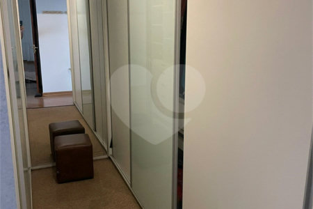Casa à venda com 3 quartos, sendo 1 suíte, no condomínio Quinta da Boa Vista, Jundiaí - SP