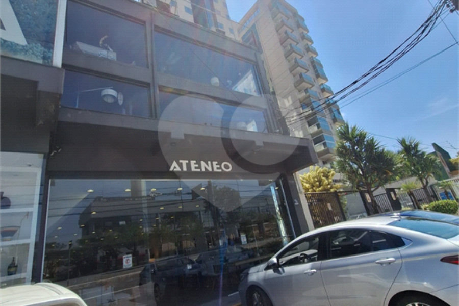 Prédio à venda em Santana, São Paulo, SP