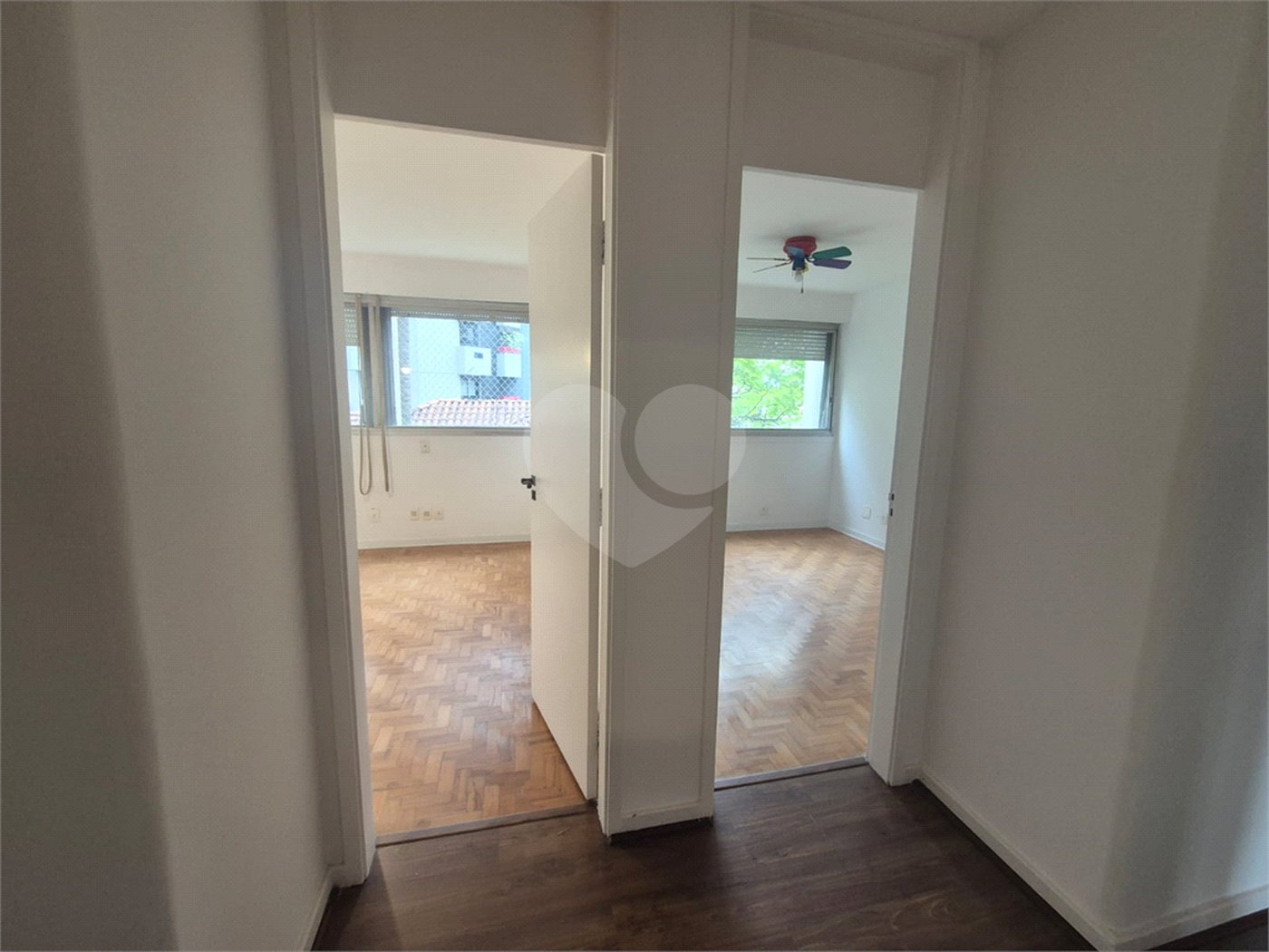 Apartamento à venda com 4 quartos, sendo 1 suíte,  em Itaim Bibi, São Paulo, SP