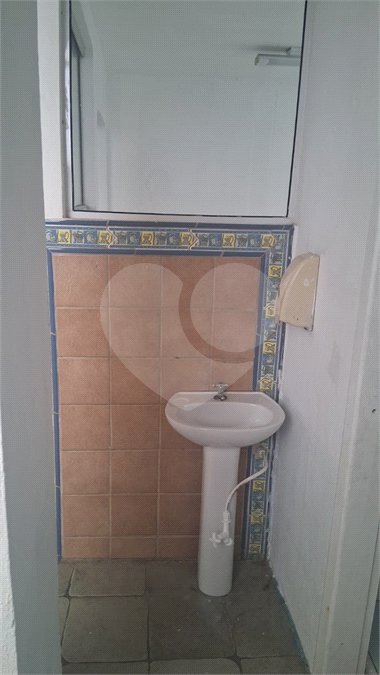 Salão Comercial à venda ou para alugar em Vila Oliveira, Mogi das Cruzes, SP