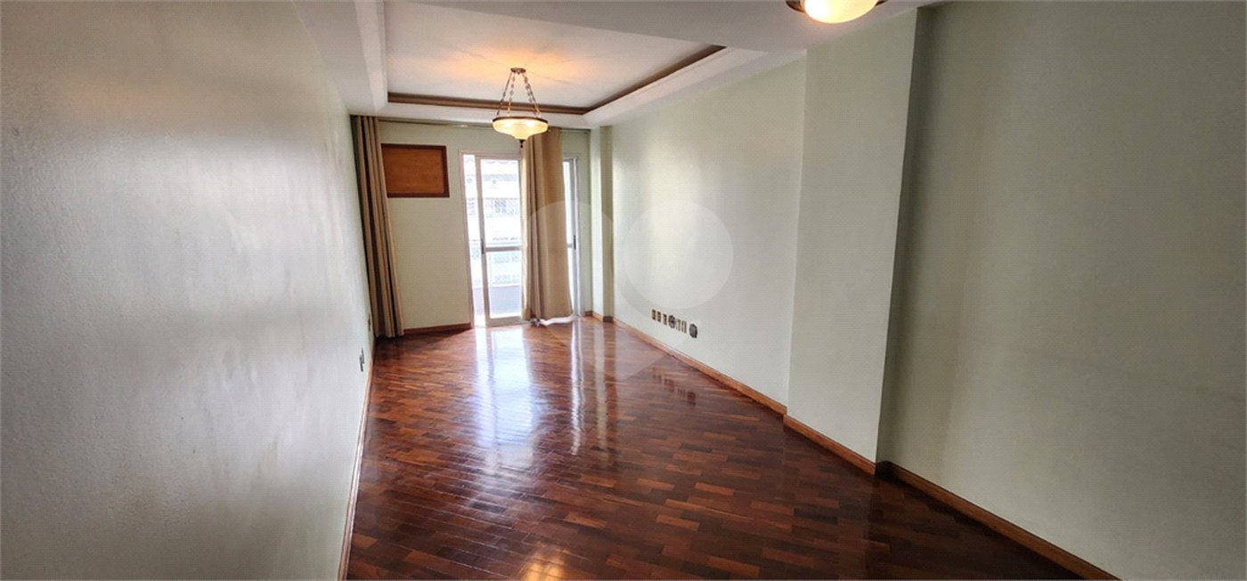 Apartamento à venda com 2 quartos, sendo 1 suíte, em Tijuca, Rio de Janeiro, RJ