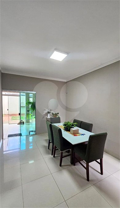 Casa à venda com 2 suítes no Centro, Ponta Porã, MS