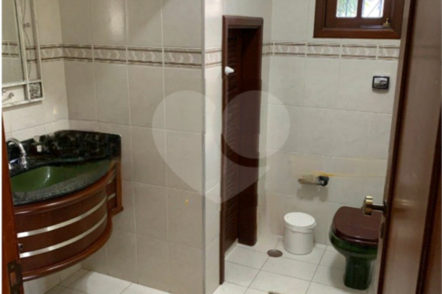 Casa à venda com 4 quartos, sendo 2 suítes, em Mandaqui, São Paulo, SP