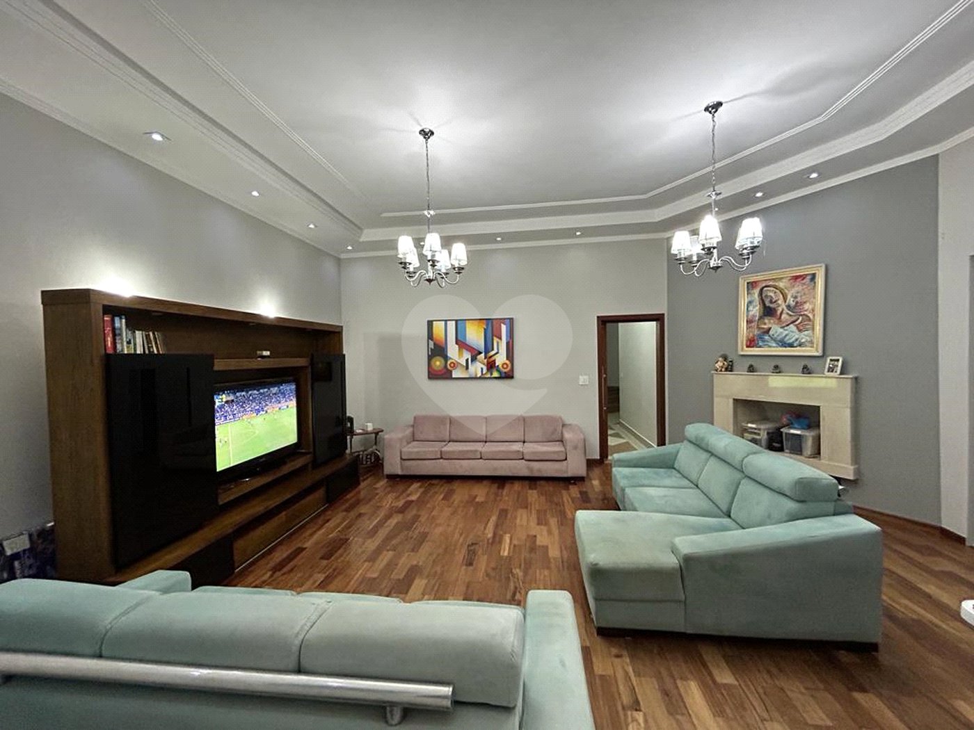 Casa à venda com 4 suítes no condomínio Aruã Eco Park, Mogi das Cruzes - SP