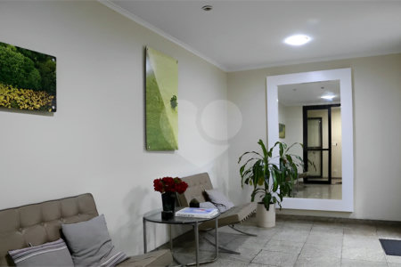 Apartamento à venda com 4 quartos, sendo 3 suítes,  em Real Parque, São Paulo, SP