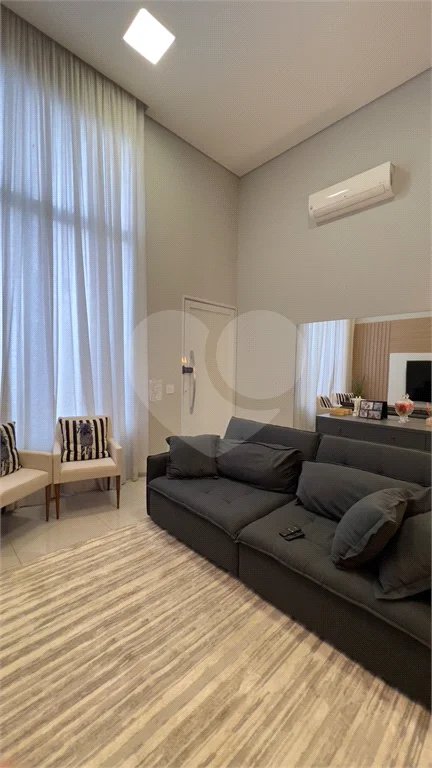 Casa à venda com 3 quartos, sendo 1 suíte, no condomínio Jardim de Monaco, Hortolândia - SP