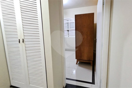 Sobrado à venda com 3 quartos, sendo 1 suíte,  em Jardim Humaitá, São Paulo, SP