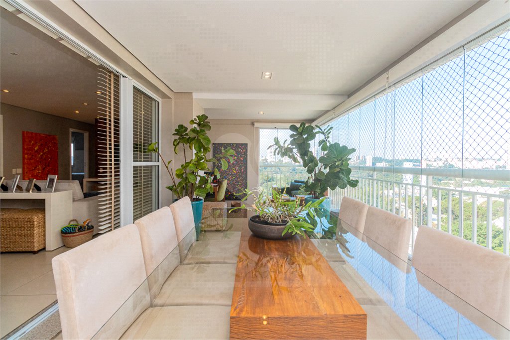 Apartamento à venda com 2 suítes em Jardim Marajoara, São Paulo, SP
