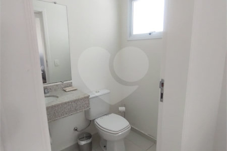 Casa à venda com 3 suítes no condomínio Villaggio Capriccio, Louveira - SP
