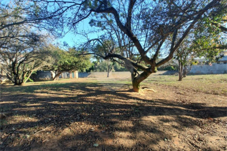 Terreno à venda em Jardim dos Pinheiros, Atibaia, SP
