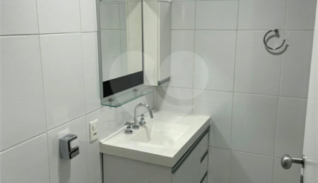 Apartamento à venda com 3 quartos, sendo 1 suíte,  em Vila Caraguatá, São Paulo, SP