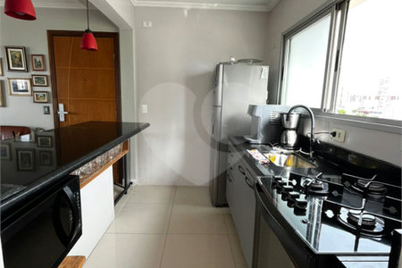 Apartamento à venda com 3 quartos, sendo 1 suíte,  em Alto da Lapa, São Paulo, SP