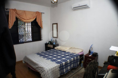 Casa Térrea à venda com 3 quartos, sendo 1 suíte, em Vila Gardênia, Atibaia, SP