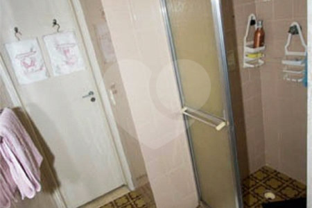 Apartamento à venda com 3 quartos, sendo 1 suíte, em Alto da Boa Vista, São Paulo, SP