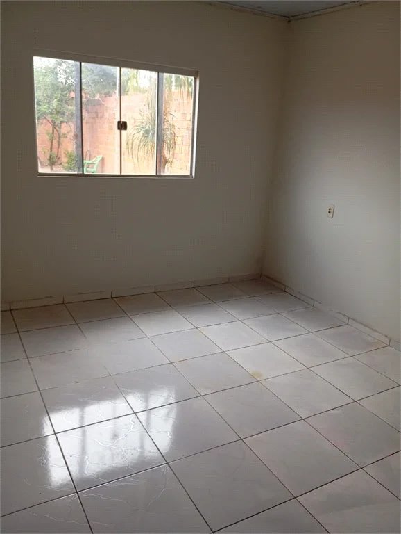 Casa à venda com 2 quartos em Jardim Iracema, Balsas, MA