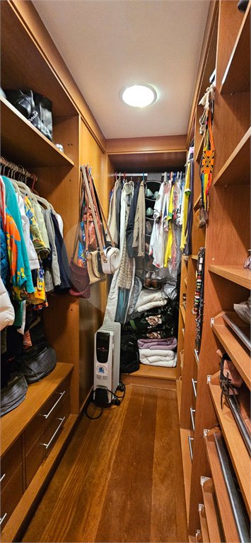 Apartamento à venda com 3 quartos, sendo 2 suítes, em Pinheiros, São Paulo, SP
