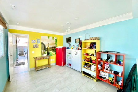 Casa com 3 dormitórios à venda, 272 m² por R$ 1.990.000,00 - Embaré - Santos/SP