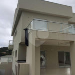 Casa à venda com 4 suítes no condomínio Santa Maria, Cotia - SP