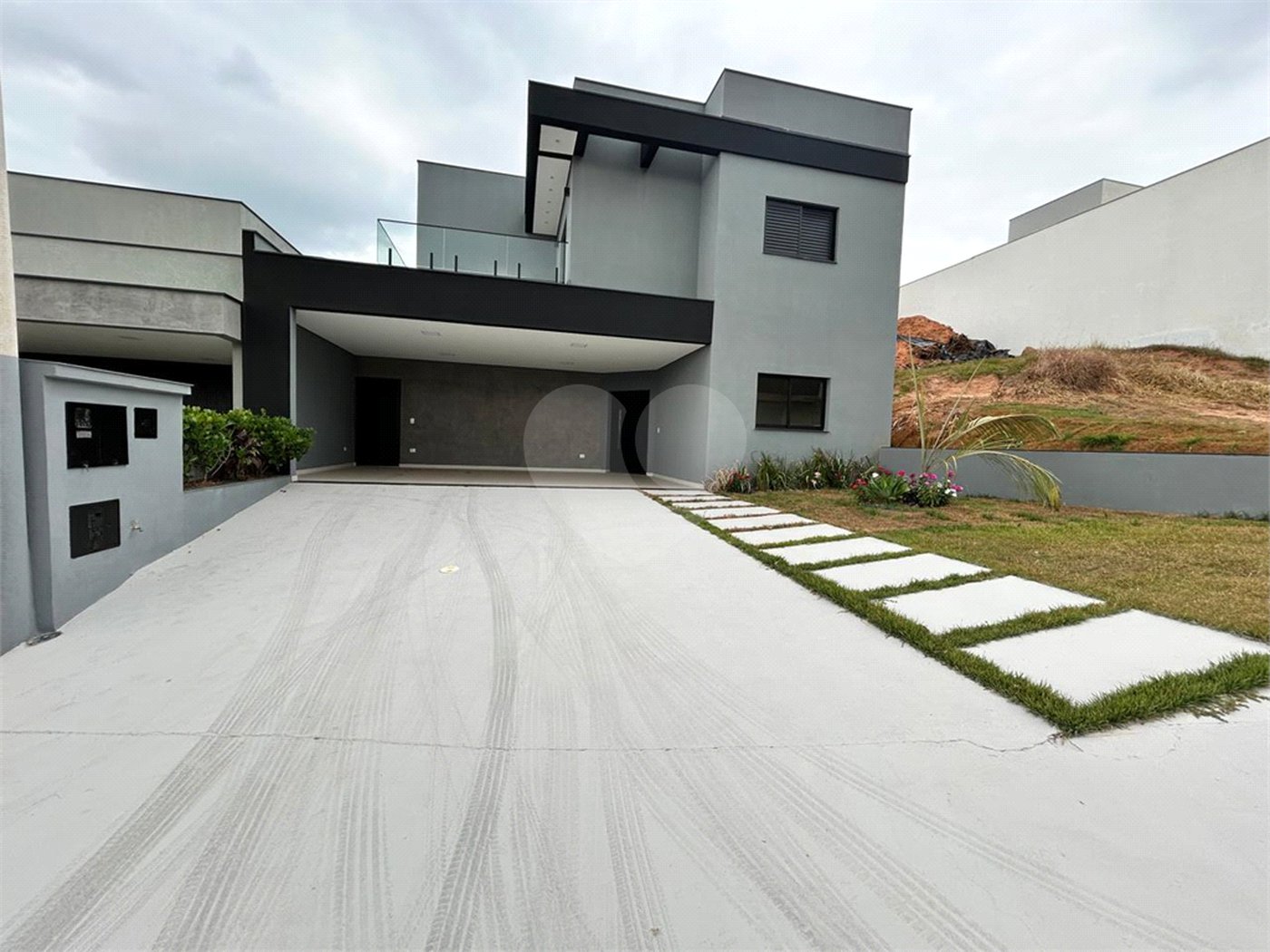 Casa à venda com 3 quartos, sendo 1 suíte, no condomínio Ibiti Reserva, Sorocaba - SP