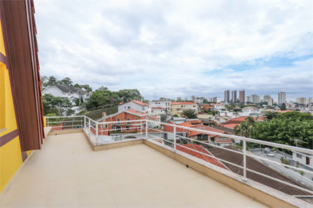 Casa à venda com 4 quartos, sendo 1 suíte, em Jardim Franca, São Paulo, SP