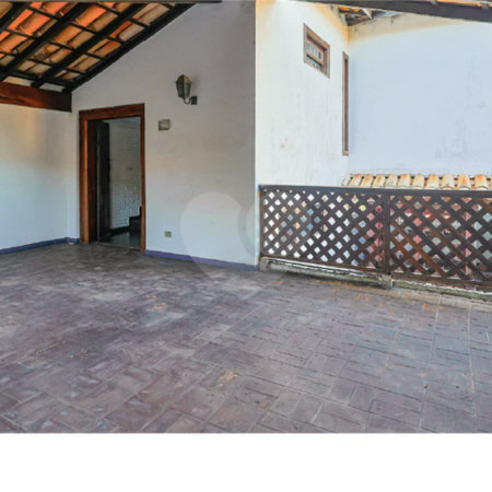 Sobrado à venda com 3 quartos, sendo 1 suíte,  em Jardim Leonor, São Paulo, SP