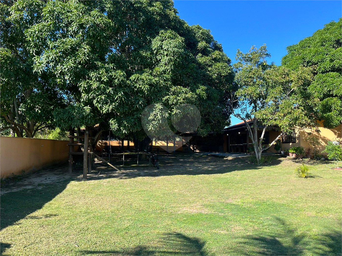 Chácara à venda com 4 quartos em Retiro, São Pedro da Aldeia, RJ