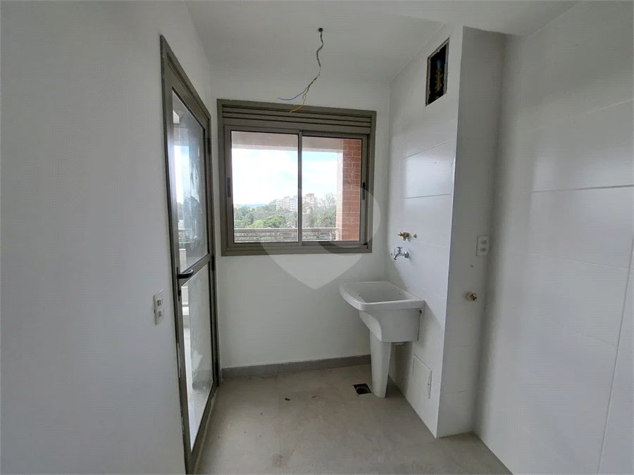 Apartamento à venda com 2 suítes em Jardim Paiquerê, Valinhos, SP