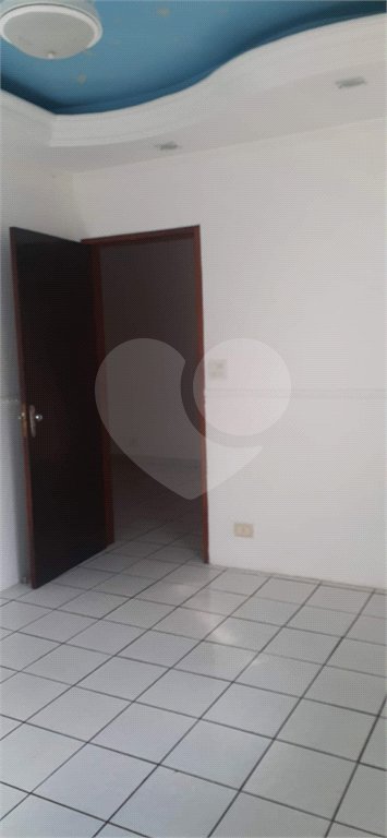 Casa à venda com 3 quartos, sendo 1 suíte, em Vila Gustavo, São Paulo, SP