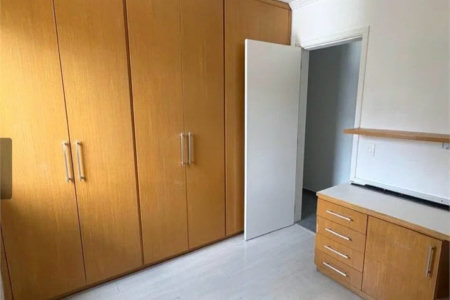 Apartamento à venda com 3 quartos, sendo 1 suíte, em Vila Andrade, São Paulo, SP