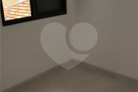 Casa em condomínio à venda com 2 quartos em Vila Rosa, São Paulo, SP