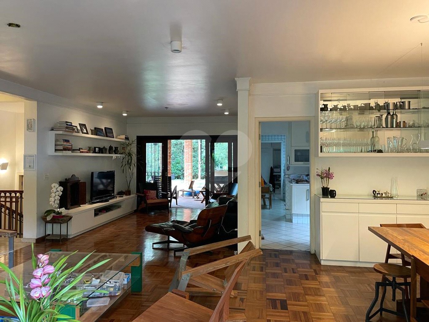 Casa à venda com 4 quartos, sendo 1 suíte, em Vila Morumbi, São Paulo, SP