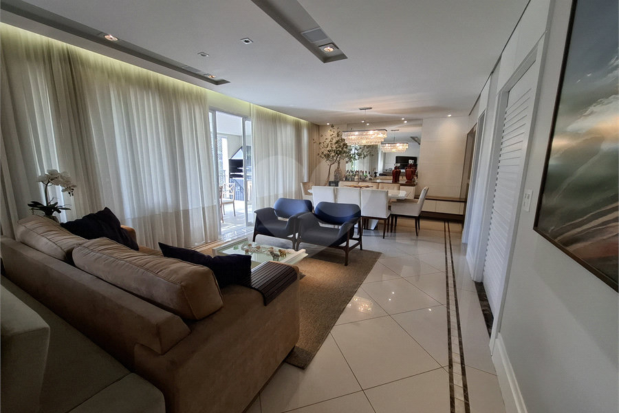 Apartamento à venda com 3 suítes em Santana, São Paulo, SP