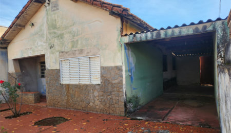 Casa à venda com 2 quartos em Vila Cidade Industrial (vila Xavier), Araraquara, SP