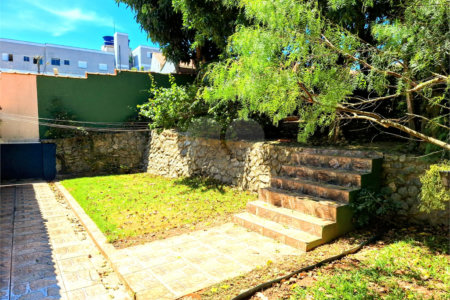 Casa à venda com 3 quartos, sendo 1 suíte, em Mogi Moderno, Mogi das Cruzes, SP