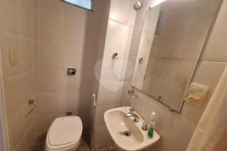 Apartamento à venda com 2 quartos, sendo 1 suíte,  em Tijuca, Rio de Janeiro, RJ