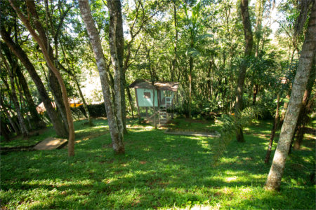Casa à venda com 4 suítes no condomínio Sítio Primavera, São Roque - SP
